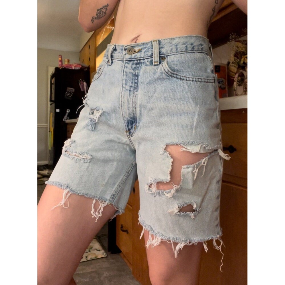 vintage LA blues ripped highwaisted lightwash jean short jorts size 25
